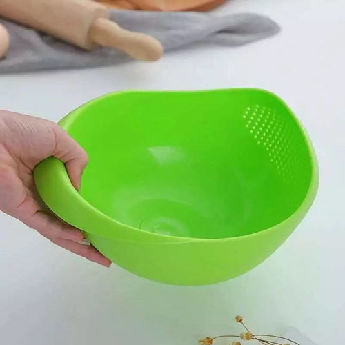 洛可可乐观迎一年一度塑料节，精选塑料制品仅需10元/斤强势来袭！