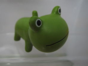 塑料杯 便利与隐忧的日常伴侣